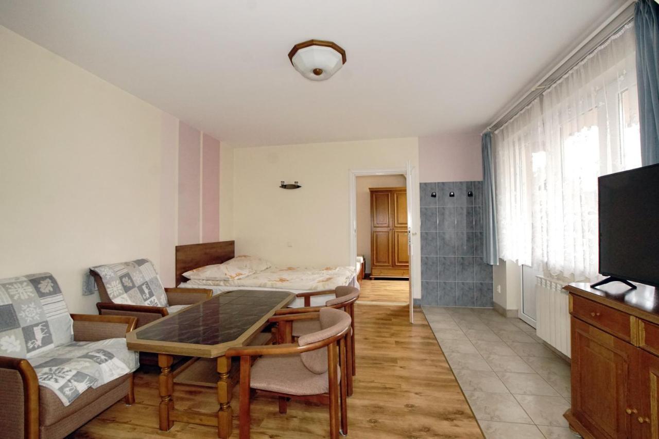 Mikrus Homestay