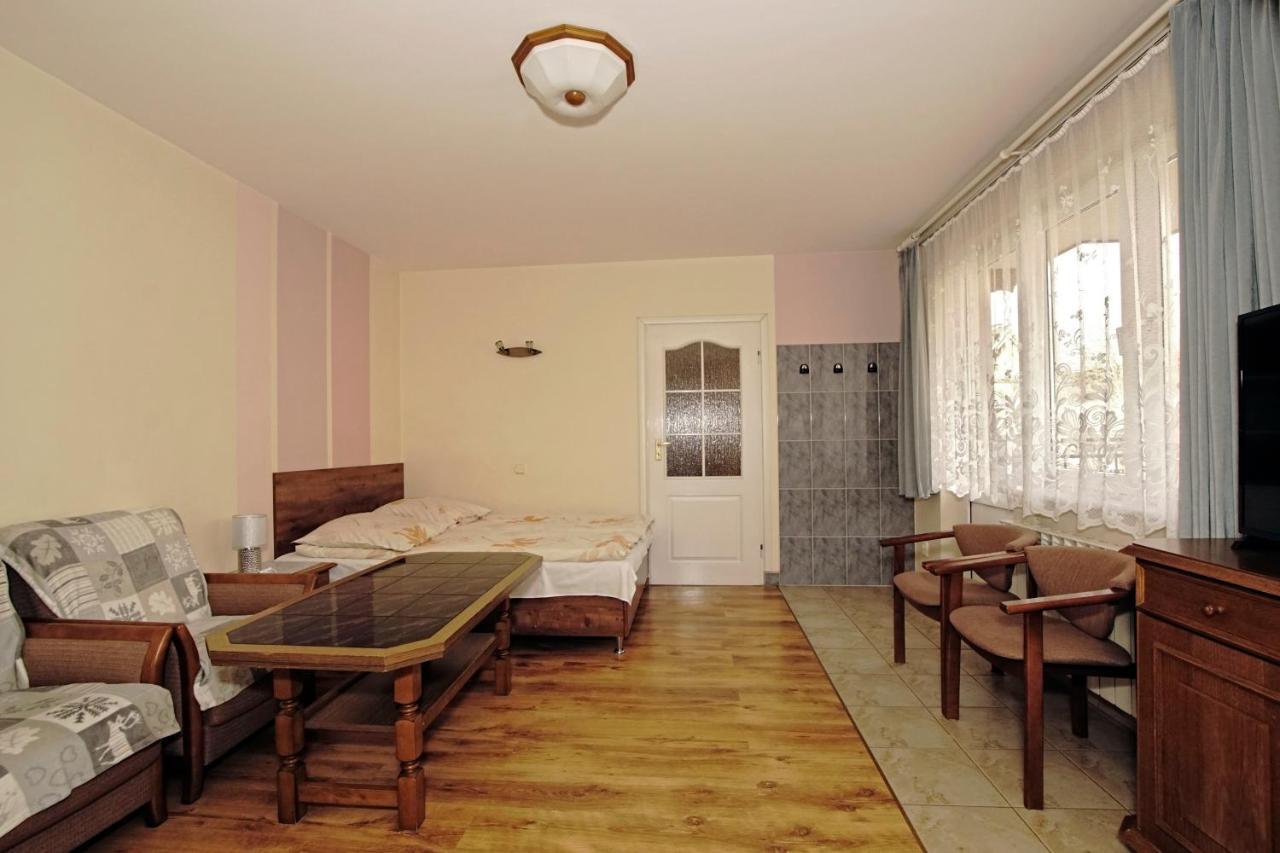 Mikrus Homestay